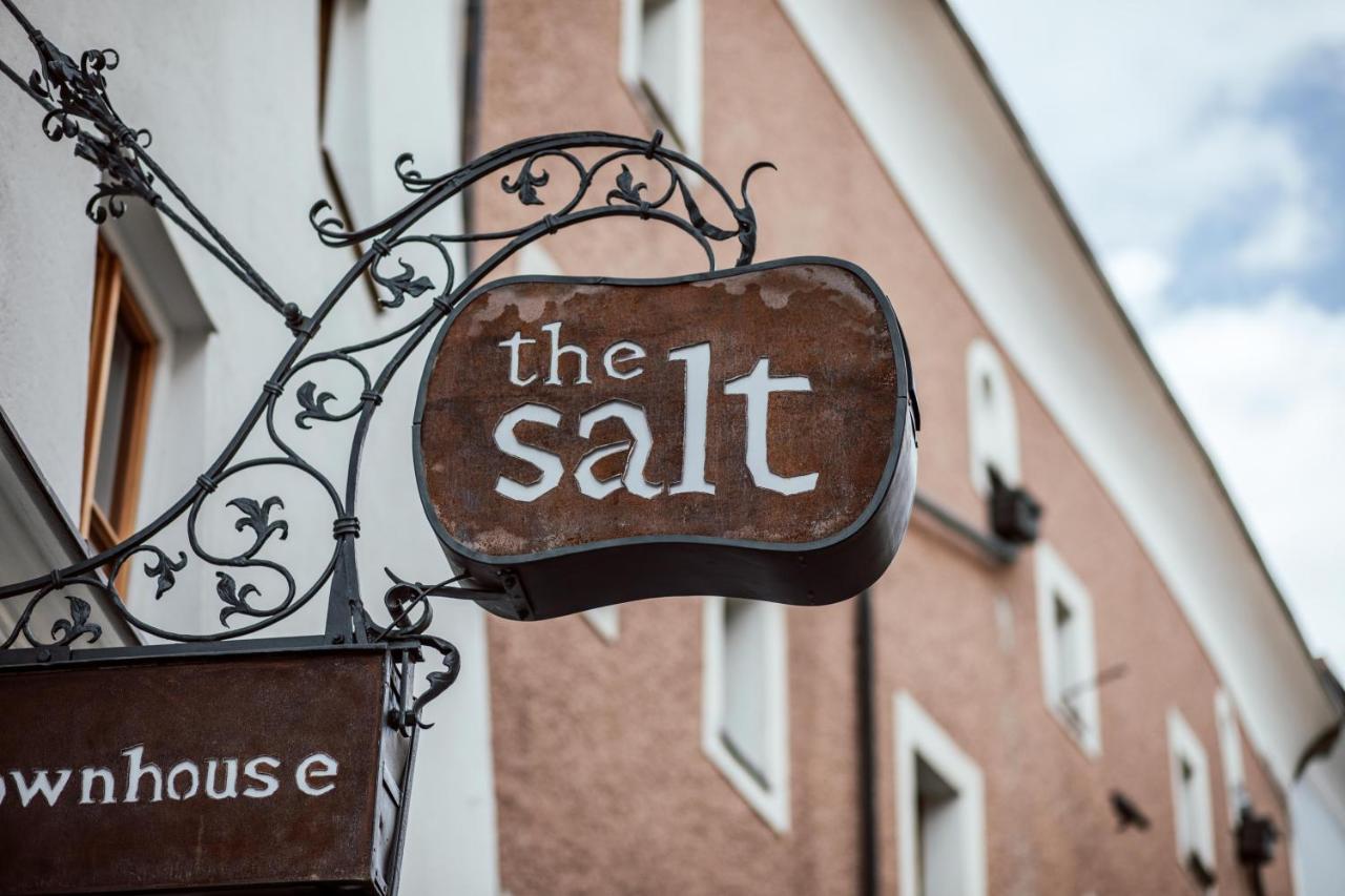 The Salt Townhouse Aparthotel Hallein Exterior foto